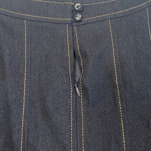 Sandra Darren Denim Fit & Flare Dress 4P NWT Fall Layering Quiet Luxury - Picture 8 of 13